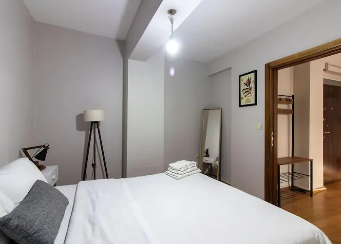 Cozy Modern 1br W Patio New Building In Maltepe Appartement