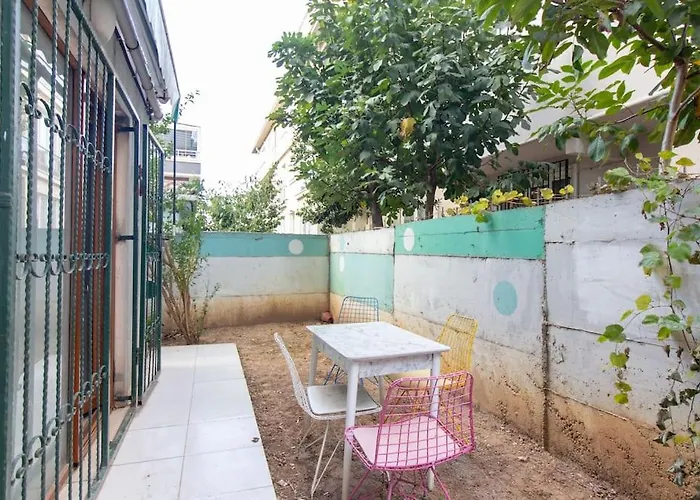 Appartement Cozy Modern 1br W Patio New Building In Maltepe Istambul